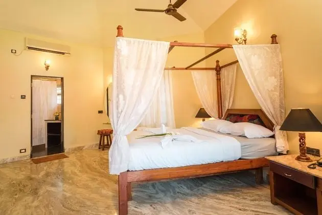 Deluxe Kır Evi
