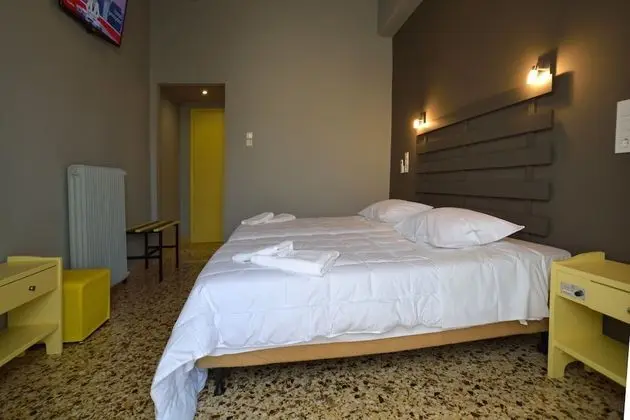 Tek Büyük veya İki Ayrı Yataklı Oda, 3 Tek Kişilik Yatak, Sigara İçilmez, Şehir Manzaralı