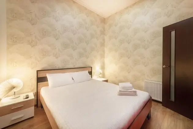 Family Apart Daire, 1 Büyük (Queen) Boy Yatak ve Çekyat