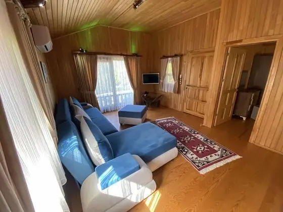 Daire-Tek Yatak Odalı, Bahçe Manzaralı