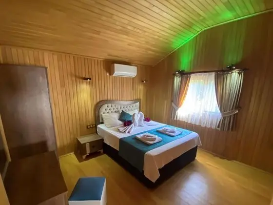 Daire-Tek Yatak Odalı, Bahçe Manzaralı