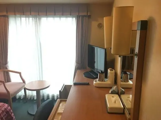 Tek Kişilik Oda, Sigara İçilmez