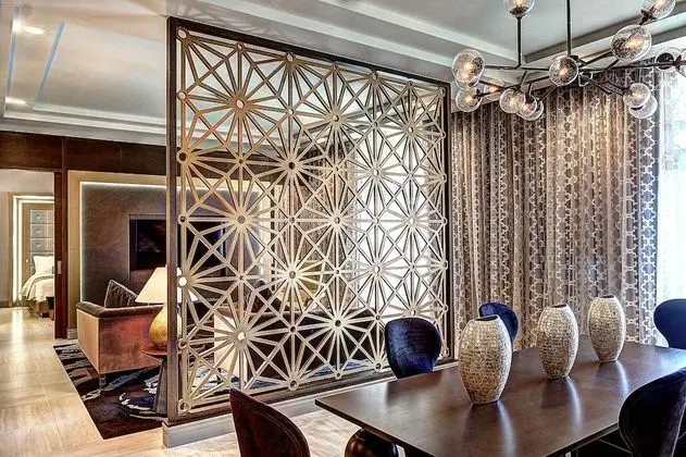 Governer Suite (Lounge Access)