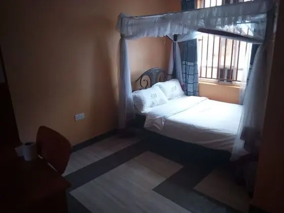 Basic Tek Büyük Yataklı Oda