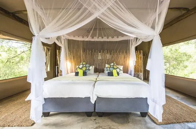 Luxury İki Ayrı Yataklı Oda