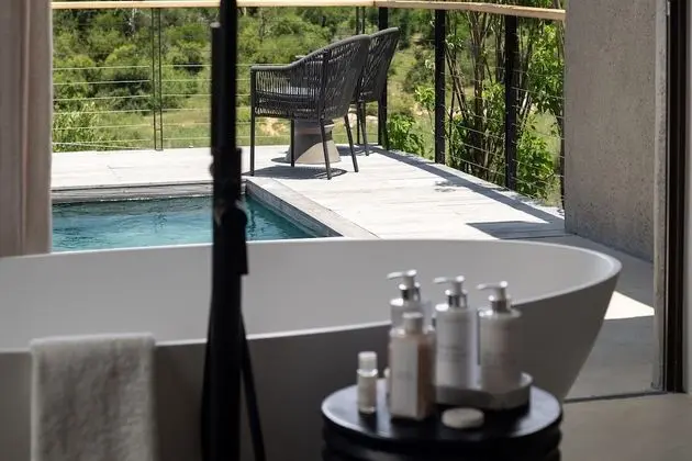 Süit, 1 En Büyük (King) Boy Yatak, Balkon, Nehir Manzaralı