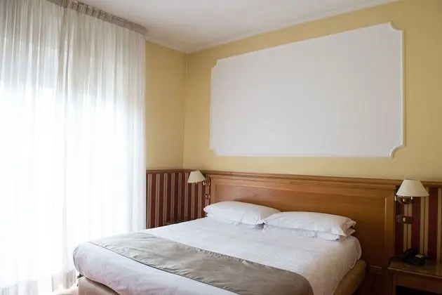 Standard Dört Kişilik Oda