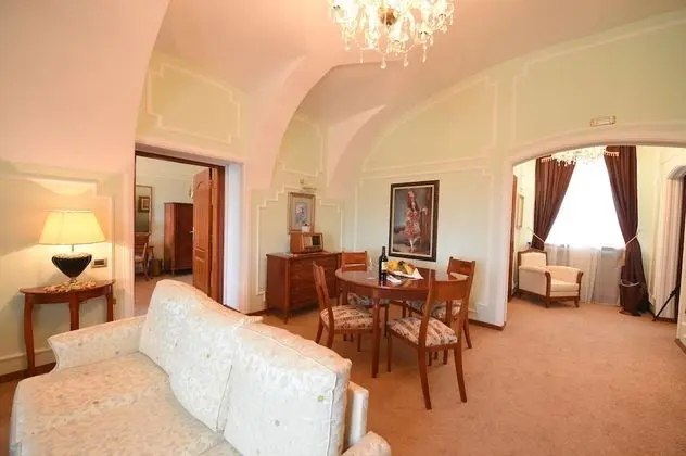 Grand Süit, 2 Yatak Odası, Sıcak Su Küveti, Nehir Manzaralı