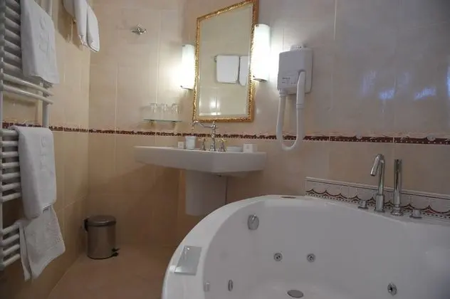 Royal Süit, 2 Yatak Odası, Sigara İçilmez, Nehir Manzaralı
