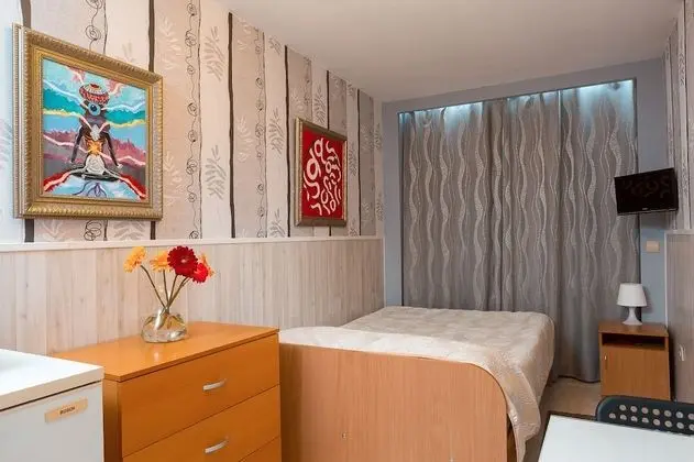 Economy Tek Büyük Yataklı Oda, Ortak Banyo