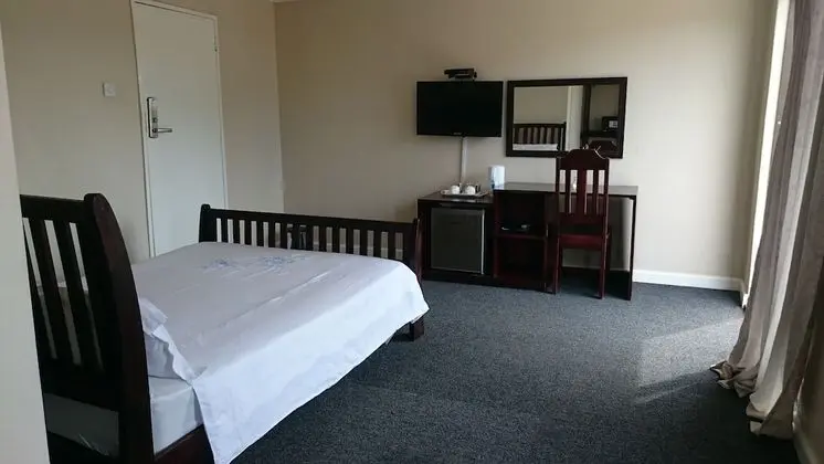 Economy Tek Büyük Yataklı Oda, 1 Büyük (Queen) Boy Yatak