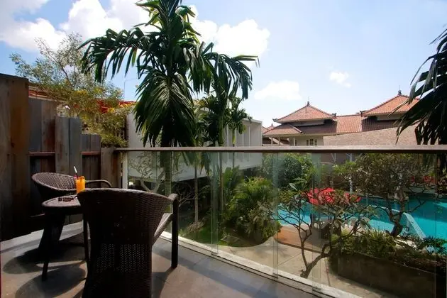 Deluxe Oda, Balkon