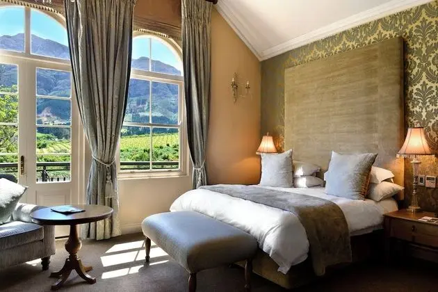 Luxury Süit, Göl Manzaralı