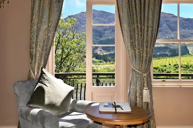 Luxury Süit, Göl Manzaralı