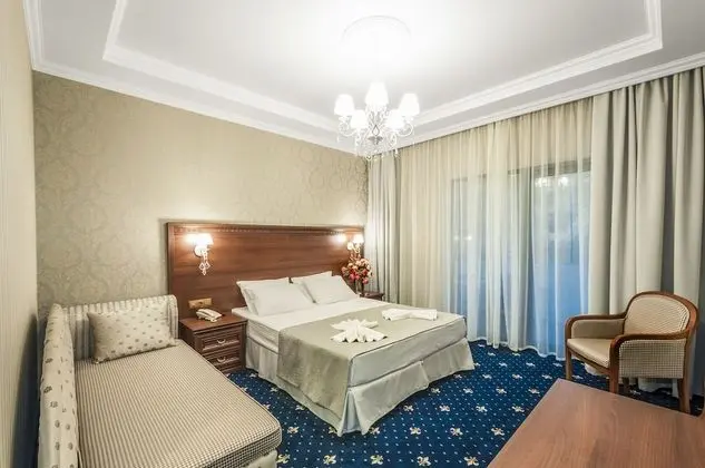 Standard Tek Büyük veya İki Ayrı Yataklı Oda