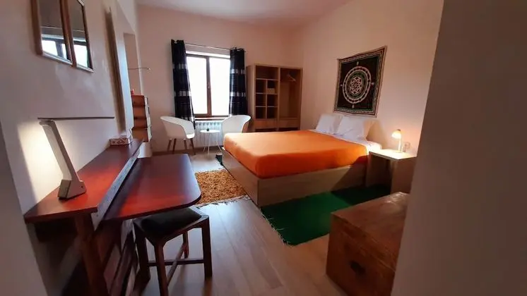 Deluxe Tek Büyük Yataklı Oda (for 2 adults + 1 child)