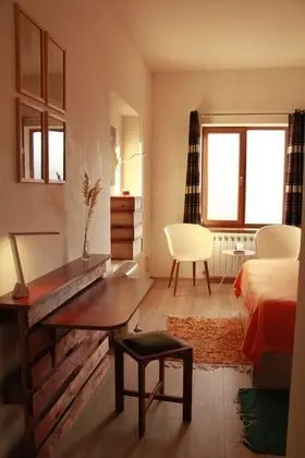 Deluxe Tek Büyük Yataklı Oda (for 2 adults + 1 child)