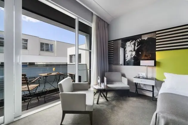 Executive Oda, Balkon (4 * )