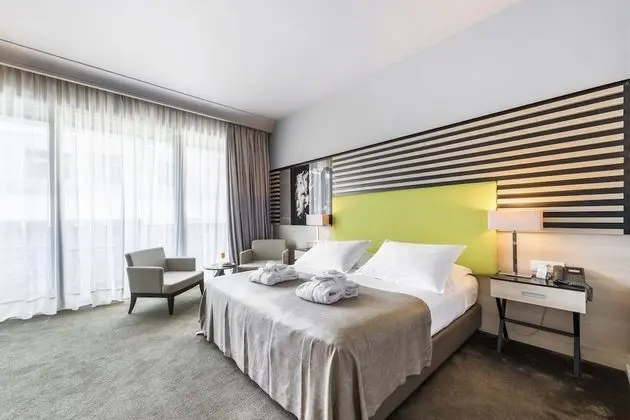 Executive Oda, Balkon (4 * )