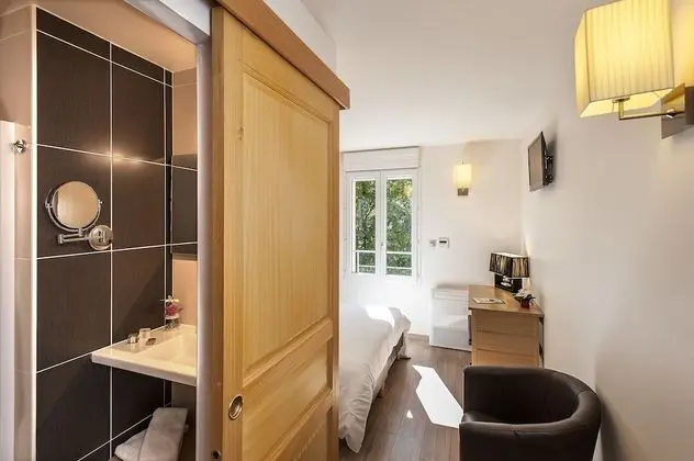 Superior Tek Büyük Yataklı Oda, Sigara İçilmez, Nehir Manzaralı (Plus)