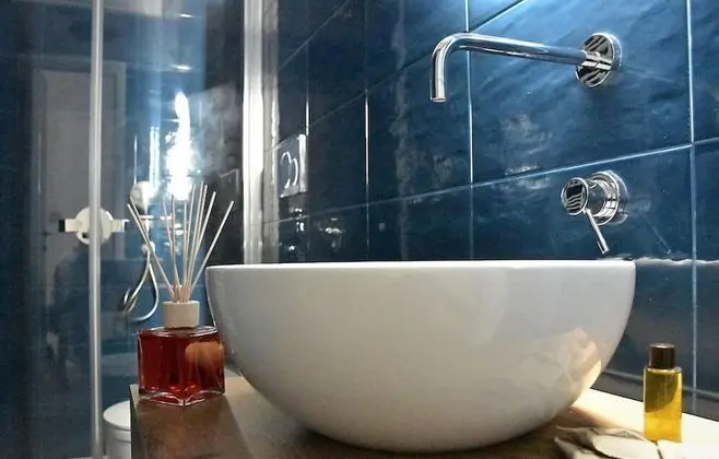 Tek Büyük Yataklı Oda (N.1)