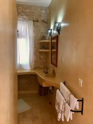 Apart Daire, 6 Yatak Odası