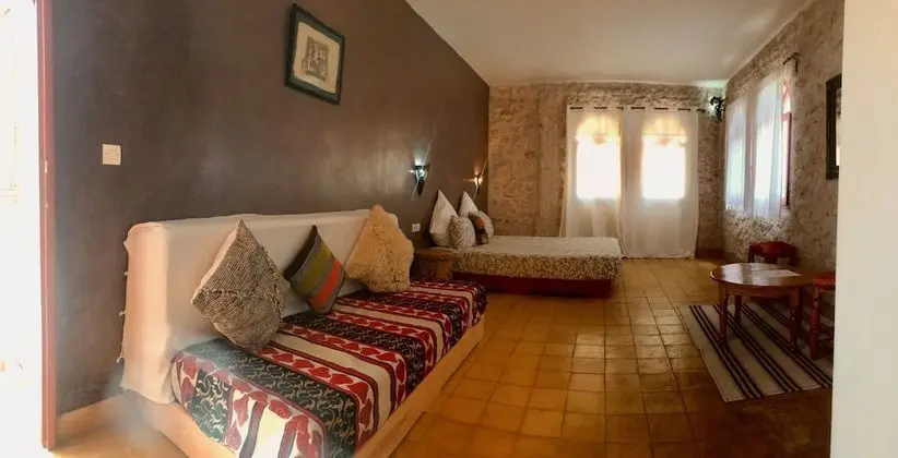 Apart Daire, 6 Yatak Odası