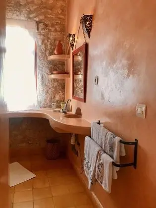 Apart Daire, 6 Yatak Odası