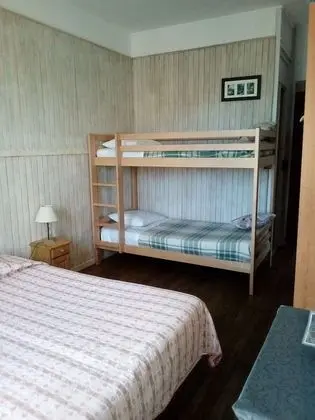 Family Dört Kişilik Oda
