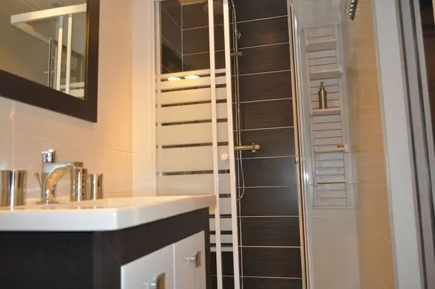 Classic Tek Büyük veya İki Ayrı Yataklı Oda (Acacias)