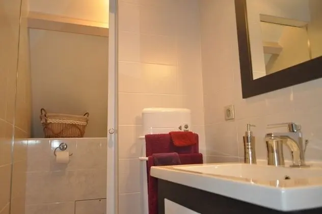 Classic Tek Büyük veya İki Ayrı Yataklı Oda (Acacias)