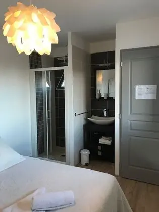 Tek Büyük Yataklı Oda (2)