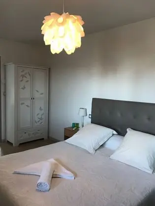 Tek Büyük Yataklı Oda (2)