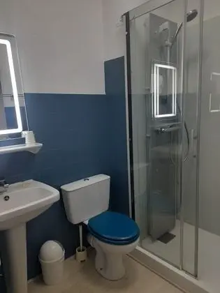 İki Ayrı Yataklı Oda, Özel Banyo