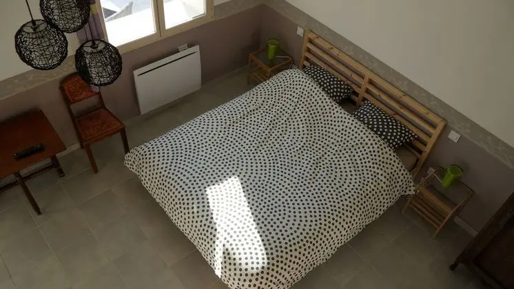 Comfort Tek Büyük Yataklı Oda, Banyolu/Duşlu (Chambre d'hôtes)