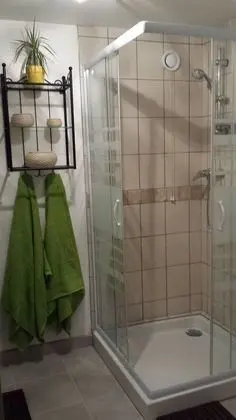 Comfort Tek Büyük Yataklı Oda, Banyolu/Duşlu (Chambre d'hôtes)