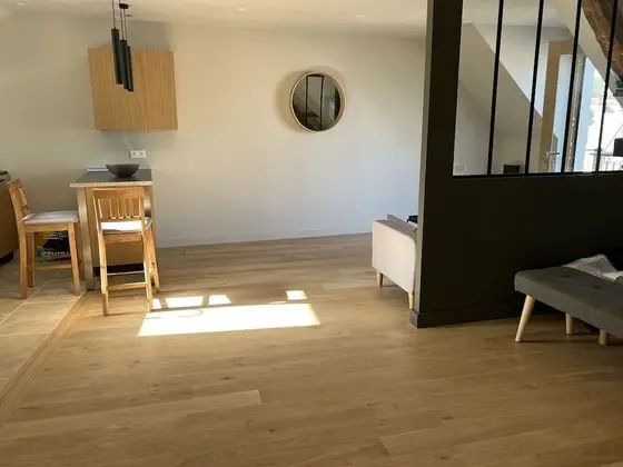 Stüdyo, Banyolu/Duşlu, Üzüm Asması Manzaralı (Studio 2)