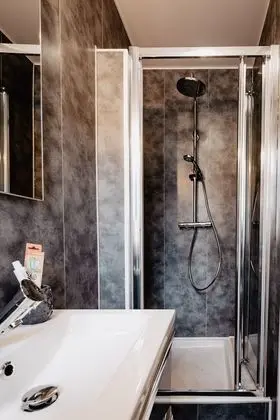 Apart Daire, Banyolu/Duşlu (Apt 102)