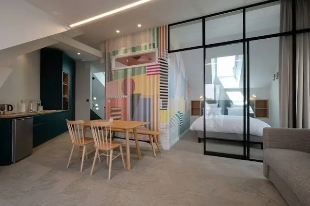 Premium Apart Daire, Özel Banyo, Bahçe Manzaralı (Chez Laurent)