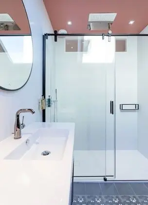 Premium Apart Daire, Özel Banyo, Bahçe Manzaralı (Chez Laurent)