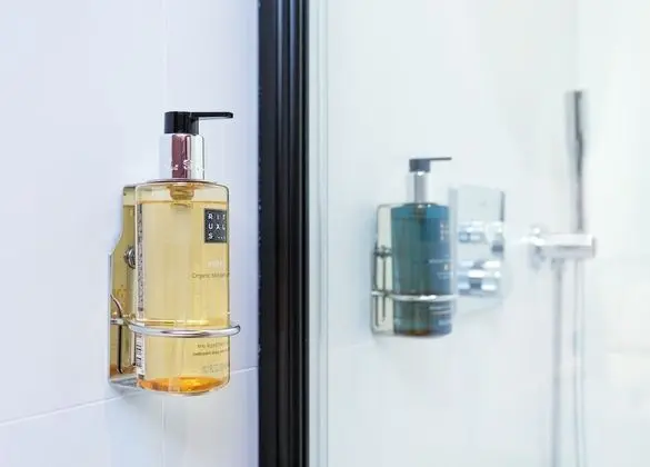 Premium Apart Daire, Özel Banyo, Bahçe Manzaralı (Chez Laurent)