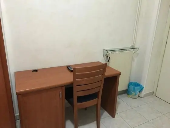 Üç Kişilik Oda