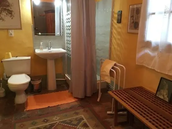 Family Dört Kişilik Oda, 2 Çift Kişilik Yatak, Özel Banyo (Lilah)