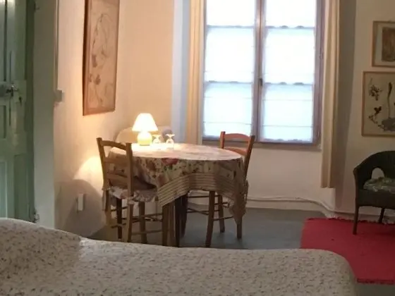 İki Ayrı Yataklı Oda (Nicolas)