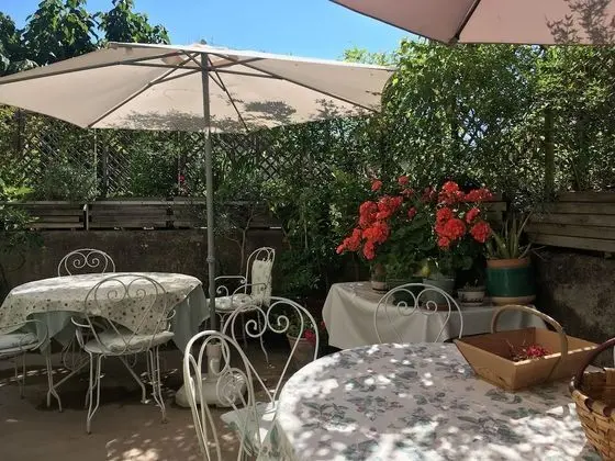 İki Ayrı Yataklı Oda (Nicolas)