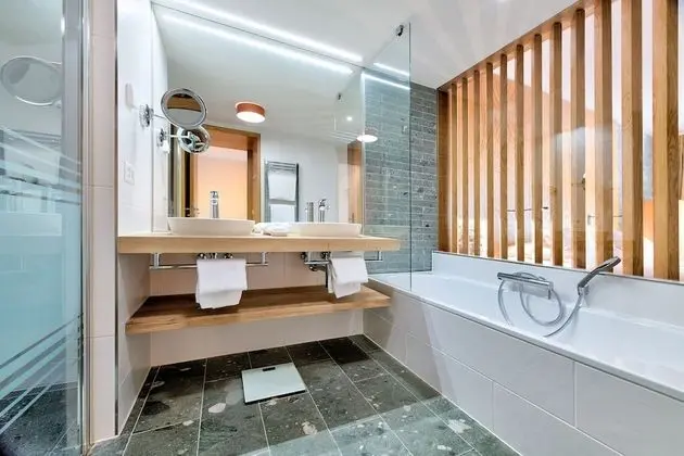 Two connecting Deluxe rooms