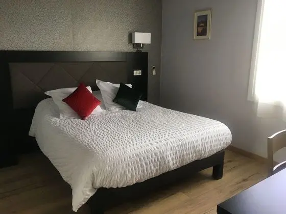 Comfort Tek Büyük Yataklı Oda (1)