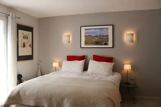 Deluxe Tek Büyük veya İki Ayrı Yataklı Oda, Banyolu/Duşlu (Deluxe room)