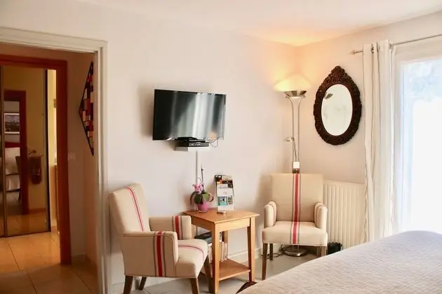 Deluxe Tek Büyük veya İki Ayrı Yataklı Oda, Banyolu/Duşlu (Deluxe room)