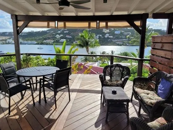 BUNGALOW 1